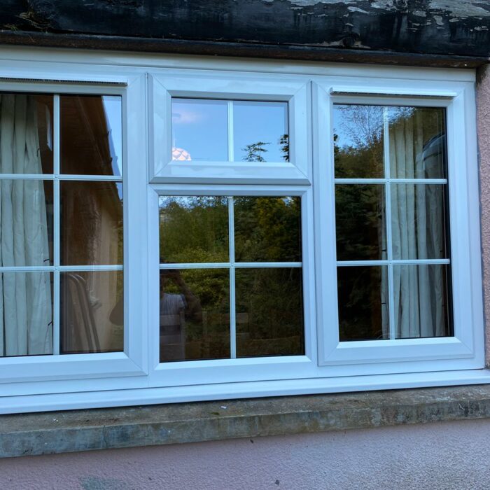 26b69264-52d1-49e0-a4ba-45d69c56a643